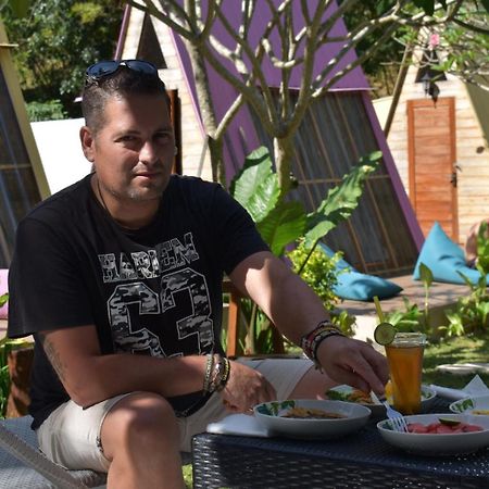 La Vie En Rose Hotell Senggigi Eksteriør bilde